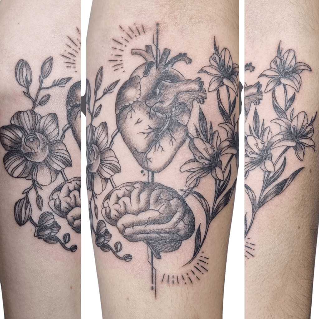 Tatouage Noir & Blanc graphique réalisé à Issoire par POISON BLEU